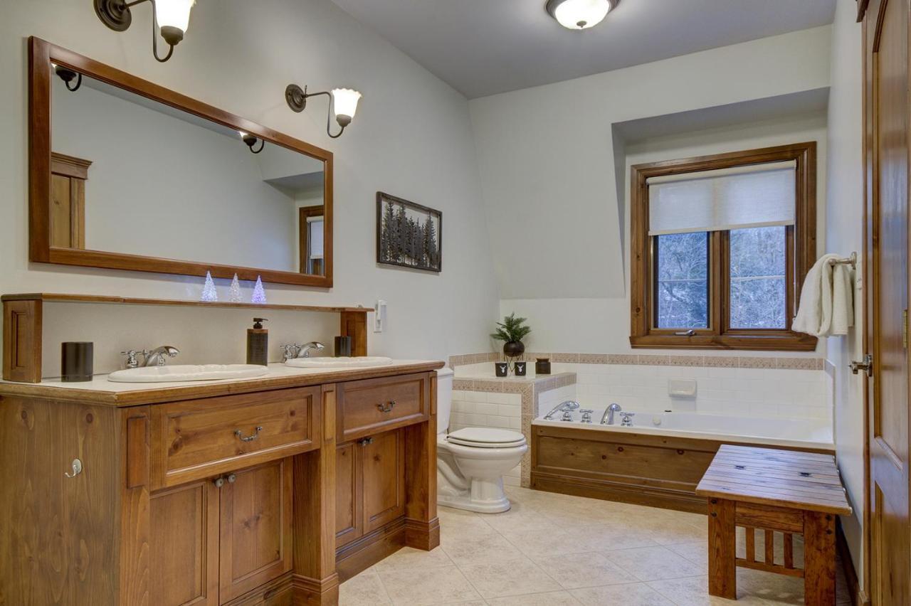 Les Manoirs Wpool & Hot Tub Near Village 120-8 Mont-Tremblant Exterior photo